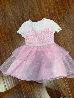 NWT Target Girls Glinda Dress Size Small